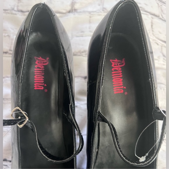 Demonia DOLLY-50 Platform Heels - Picture 7 of 10